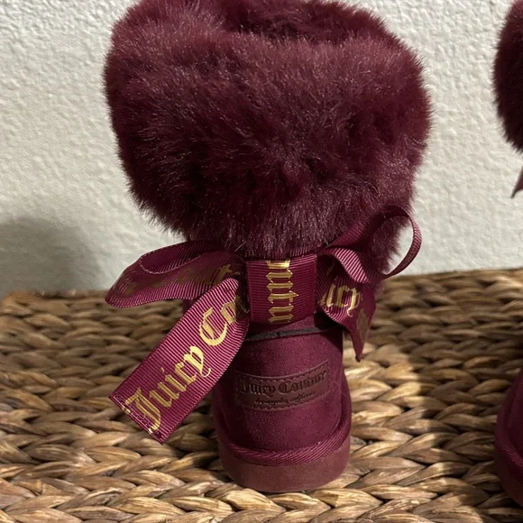 Juicy Couture Burgundy Fur Boots - Picture 2 of 4